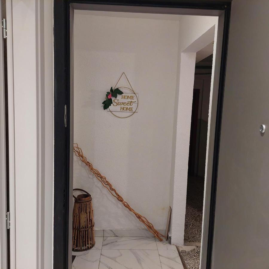 Budget Apartment To The Center 1 Salonicco Esterno foto